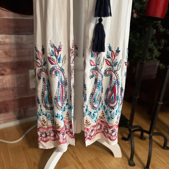 Theater D White Kimono Duster w/ Appliqué Flowers & Blue Cord Tie – Size S - Picture 4 of 8